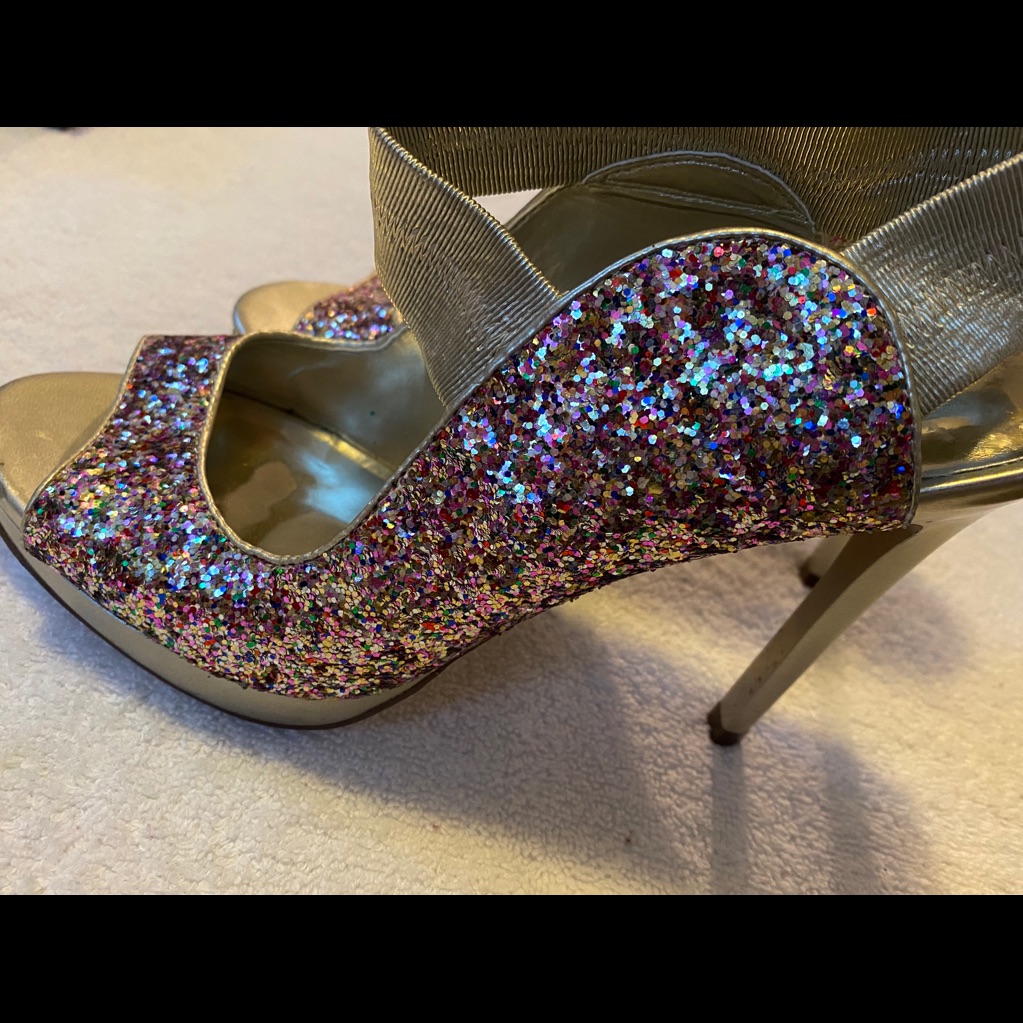 Almost Brand New High Quality Heels By Carlos  Box 66
